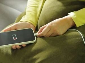 7-mitos-sobre-bateria-de-celular-que-ainda-enganam-muita.jpg