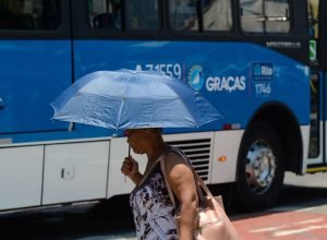 Calor-pode-aumentar-risco-de-AVC-alerta-medico.jpg