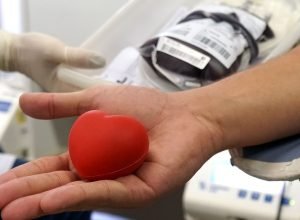 Carnaval-Saude-reforca-valor-da-doacao-de-sangue-para-manter.jpg