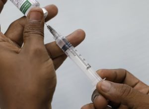 Covid-19-mata-29-pessoas-em-janeiro-no-Brasil.jpg