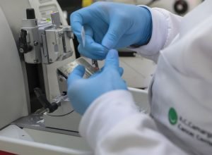 Cura-de-cancer-de-prostata-pode-chegar-a-ate-98.jpg